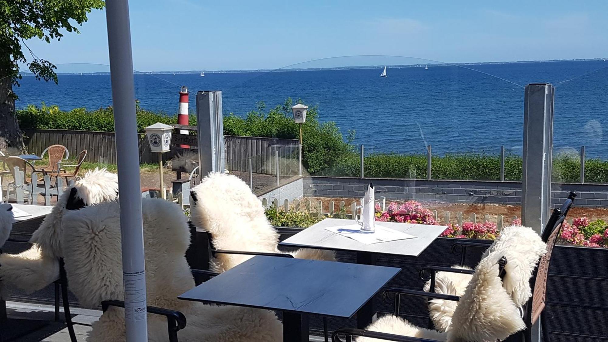 Strandappartements Steinberghaff "Kegnaes" Mit Meerblick Und Sauna 스타인베르크 외부 사진